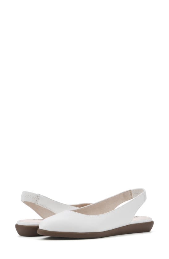 Cliffs By White Mountain Memory Slingback Flat In White/ Smooth