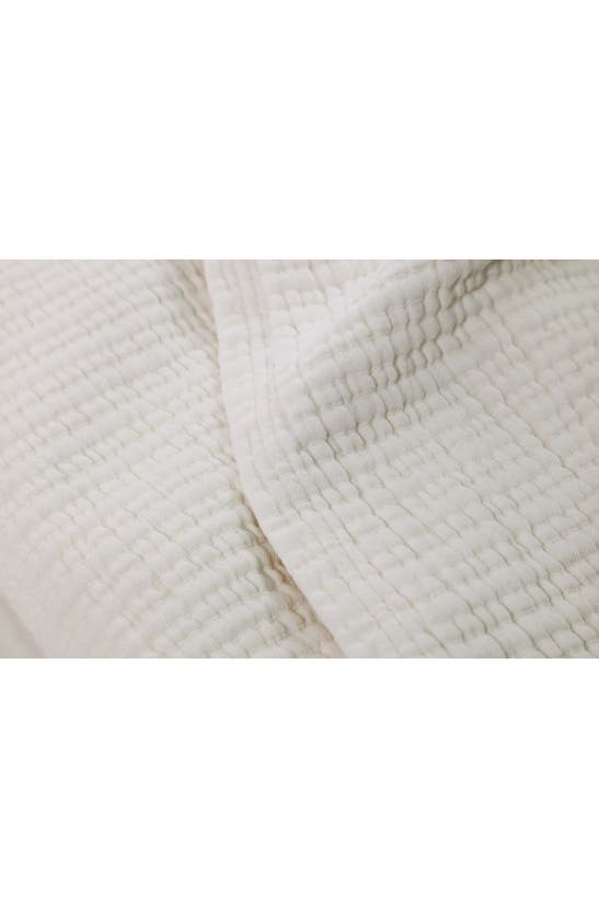 POM POM AT HOME POM POM AT HOME CHATHAM MATELASSÉ BLANKET