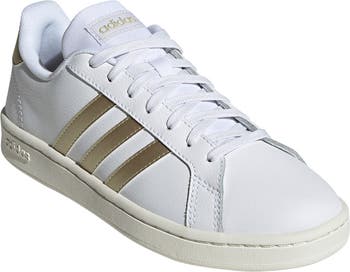 Grand Court Fashion Sneaker