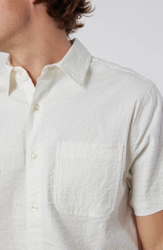 Shop Rainforest The Acadia Seersucker Short Sleeve Button-up Shirt In White