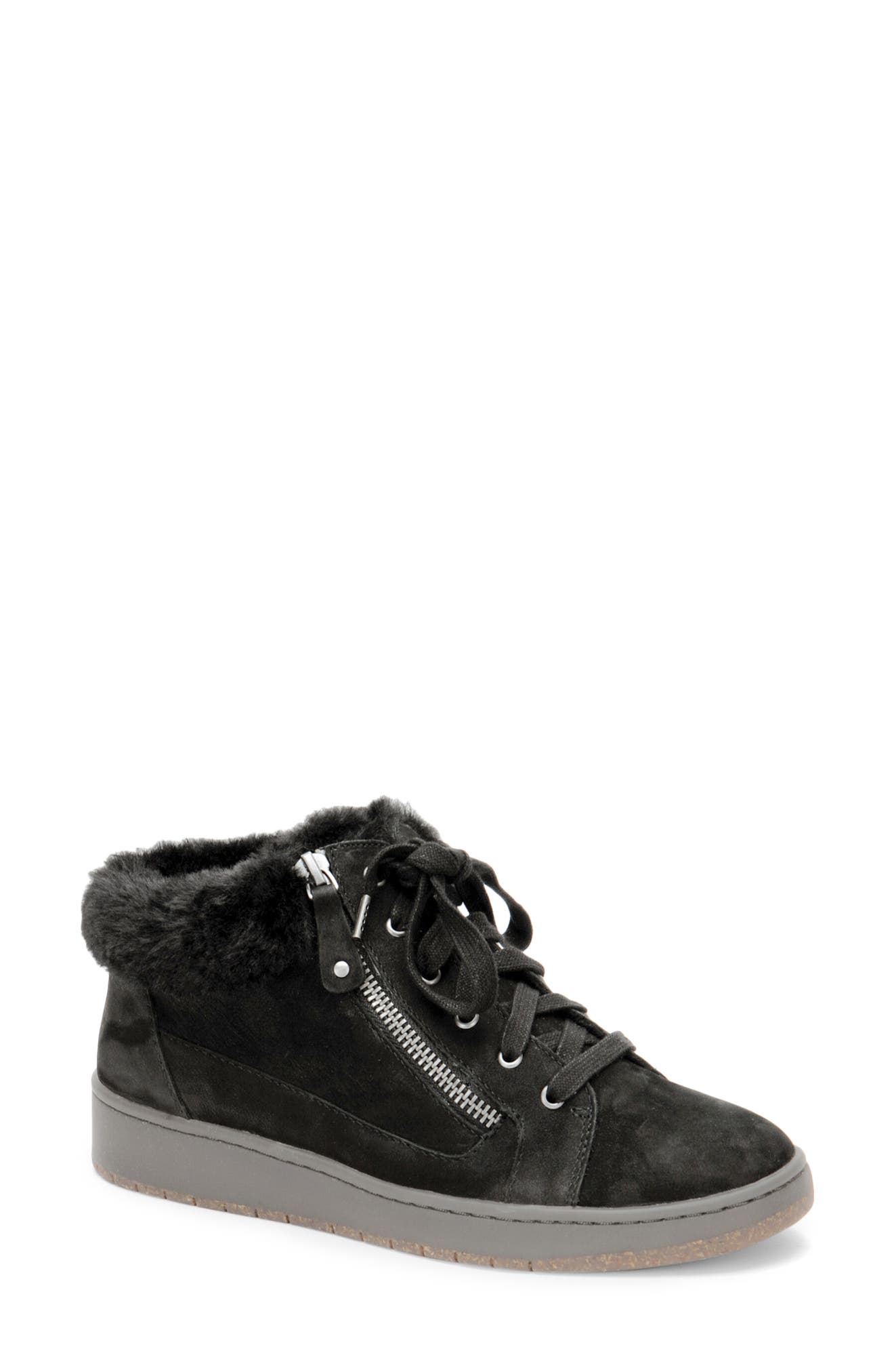 sneaker with fur inside