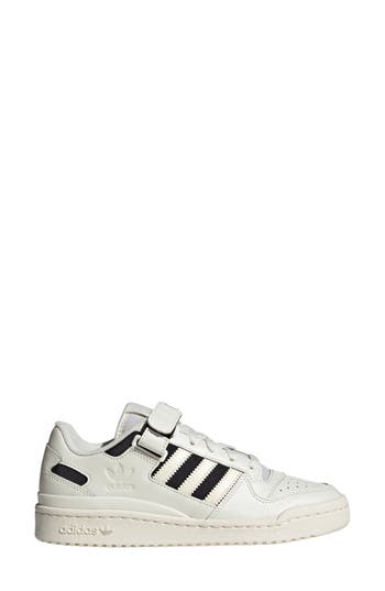 Adidas Originals Adidas Forum Low Basketball Sneaker In Off White/cream White