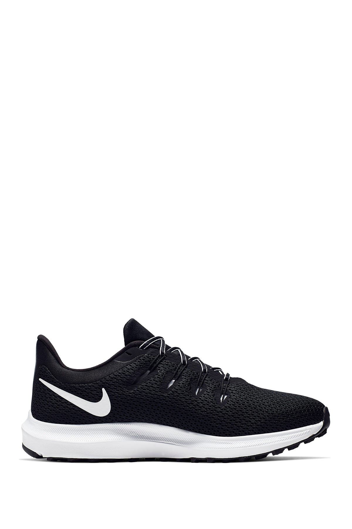 Nike | Quest Lightweight Running 