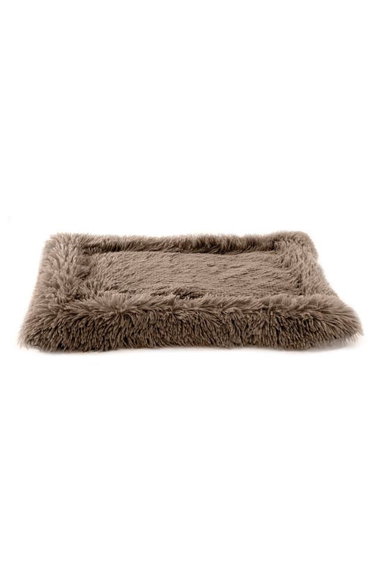Precious Tails Eyelash Faux Fur Pet Bed In Taupe