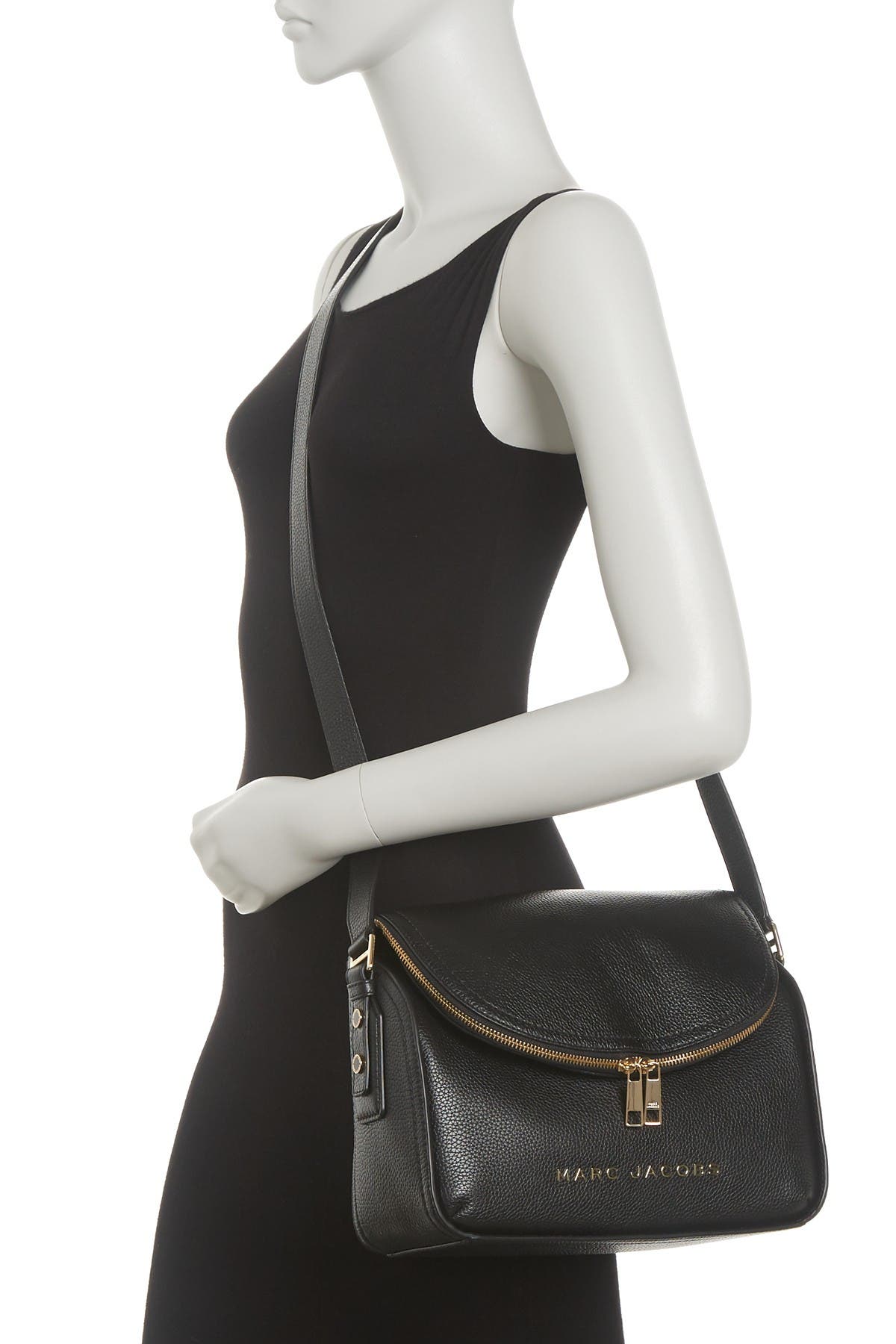 marc jacobs leather sling bag