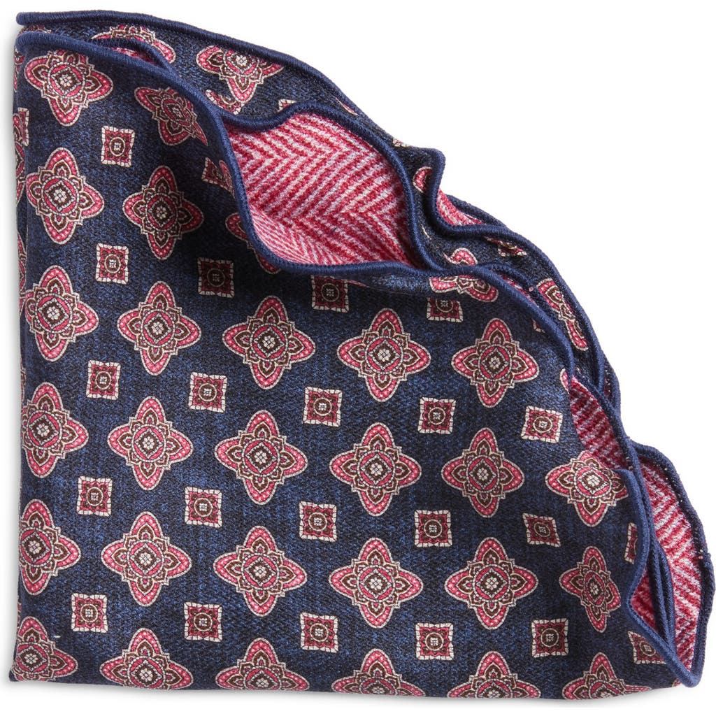 EDWARD ARMAH Quatrefoile Herringbone Reversible Silk Pocket Circle in Navy