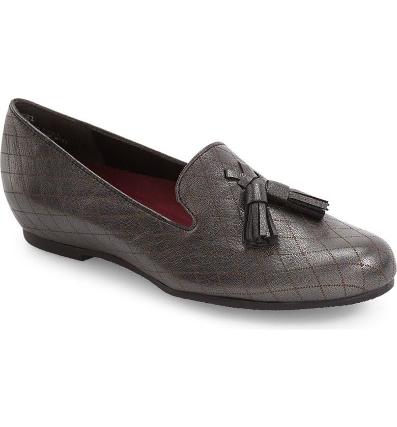 Munro Tallie Tassel Loafer (Women) | Nordstrom