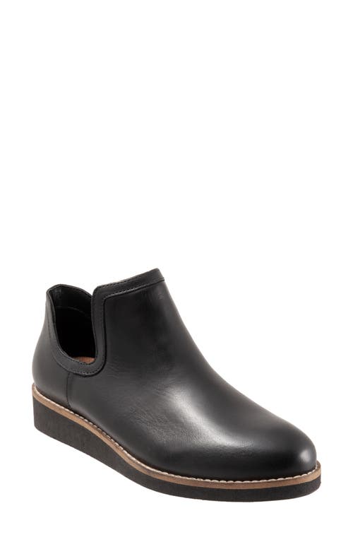 SoftWalk Woodbury Leather Bootie Black at Nordstrom,