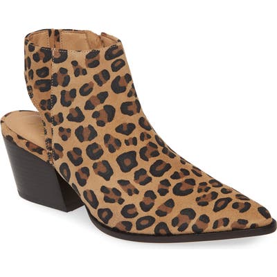 Matisse Odie Cutout Pointed Toe Boot, Brown