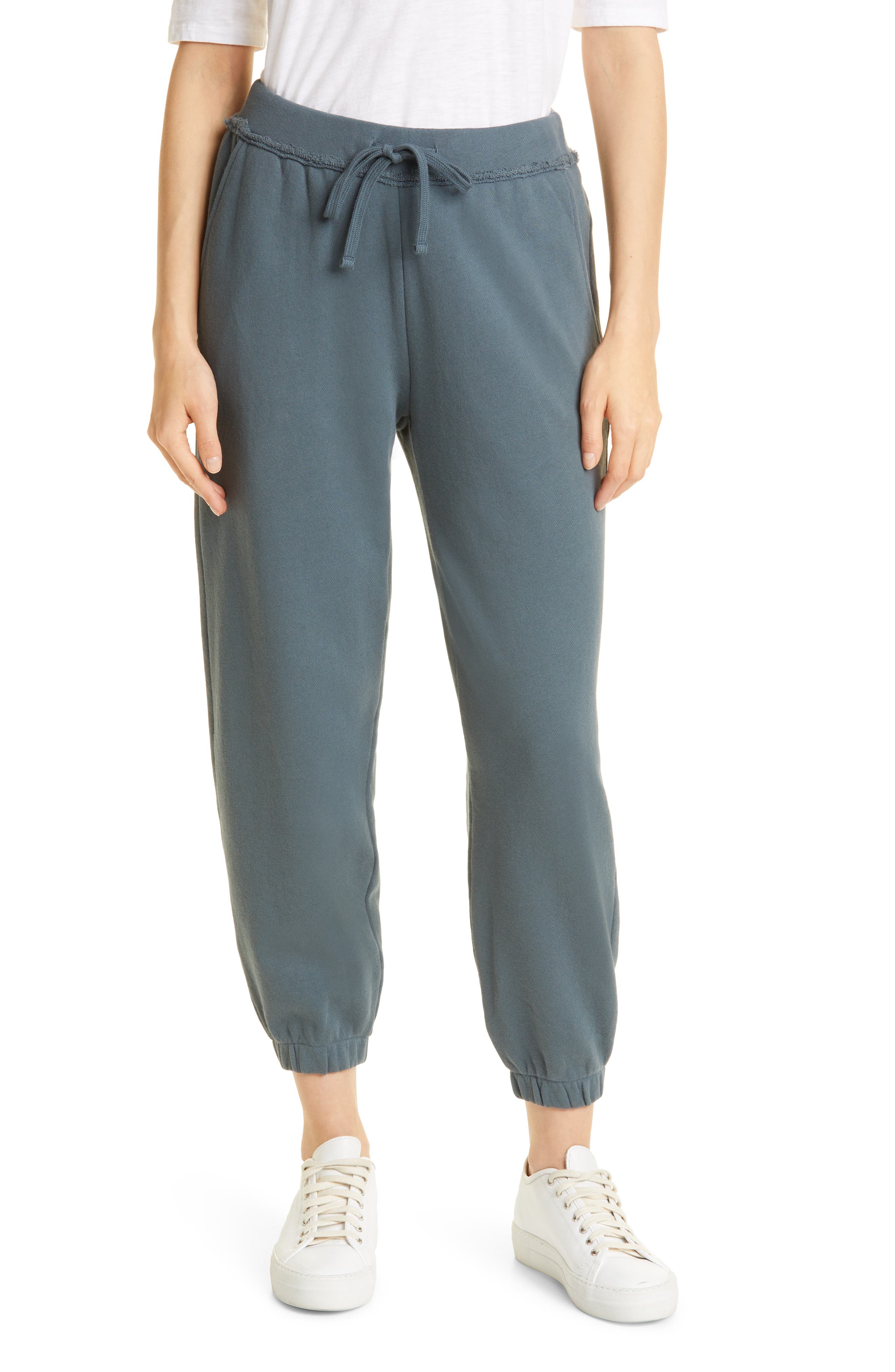 dark green capri pants