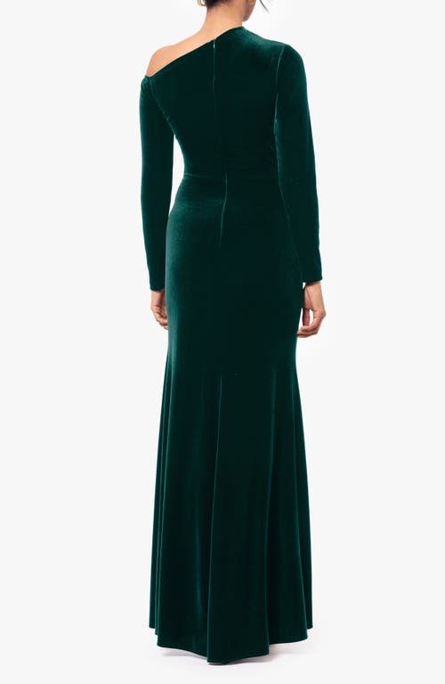 Shop Betsy & Adam One-shoulder Long Sleeve Velvet Gown In Hunter