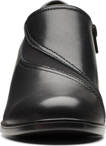 Clarks 2025 dove bootie