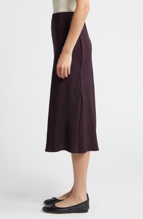 Shop Madewell Crinkled Satin Slip Skirt In Black Iris