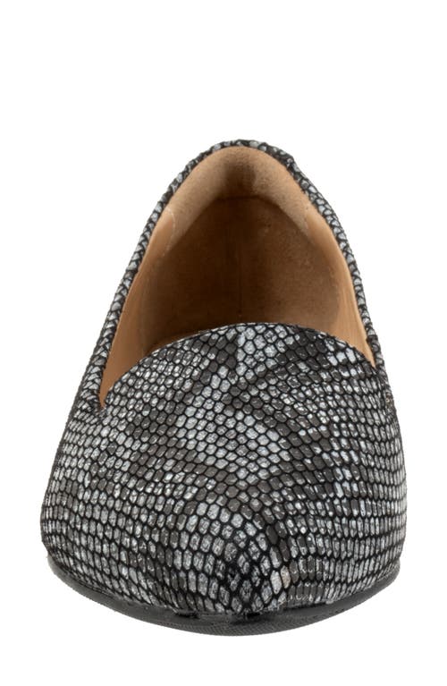 Trotters Harlowe Pointed Toe Loafer In Black And White
