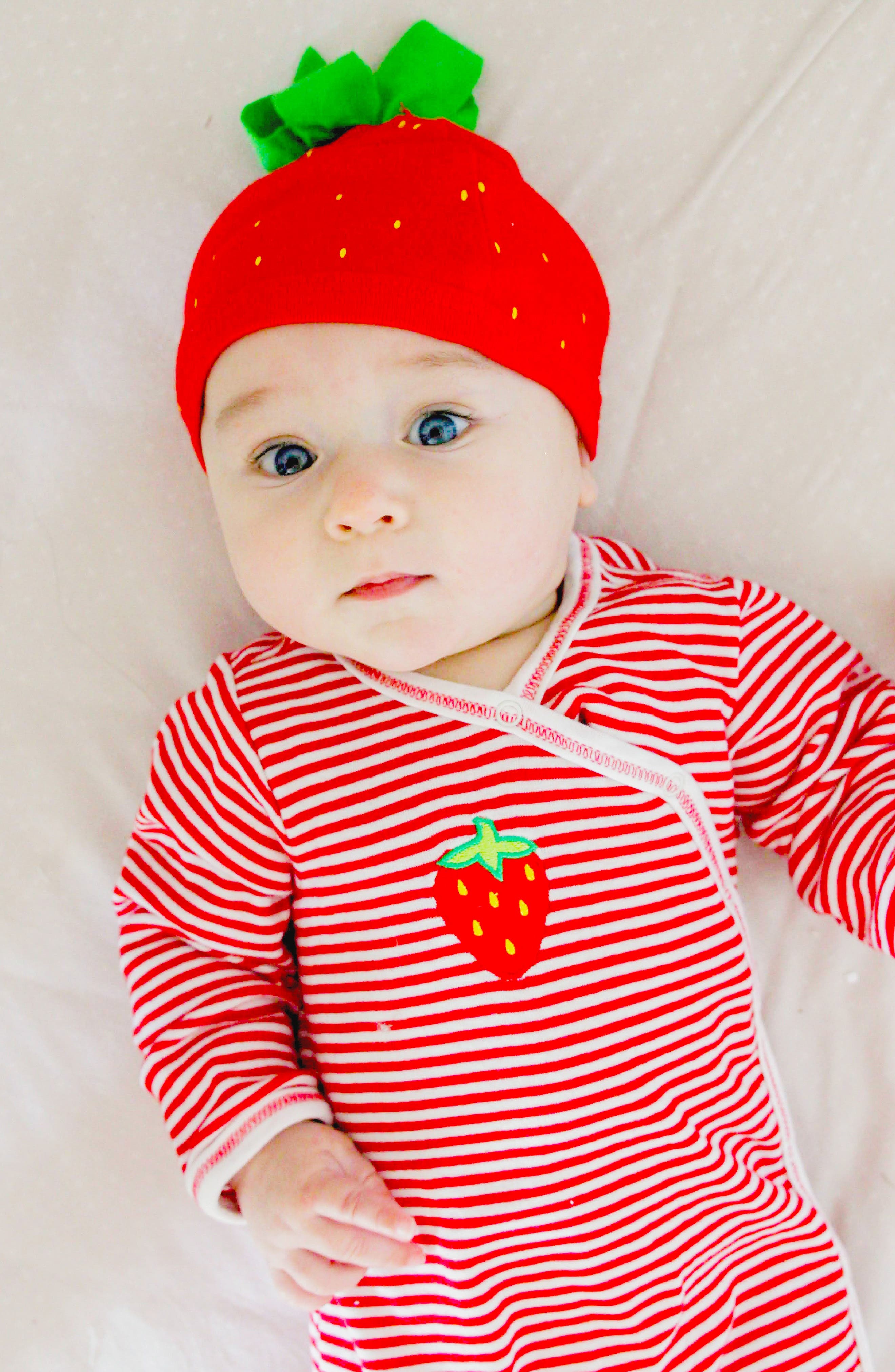 Nordstrom Baby Accessories Headwear Beanies Strawberry Organic Egyptian Cotton Footie & Beanie Set in Red at Nordstrom 