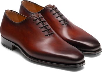 Timeless Appeal: Magnanni Wholecut Shoes