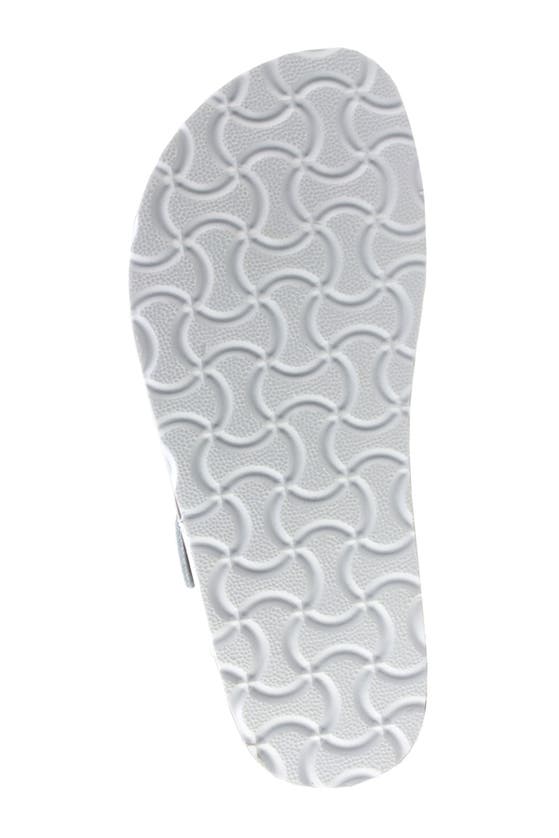 White Mountain Footwear Carly Leather Footbed Sandal In White/leather