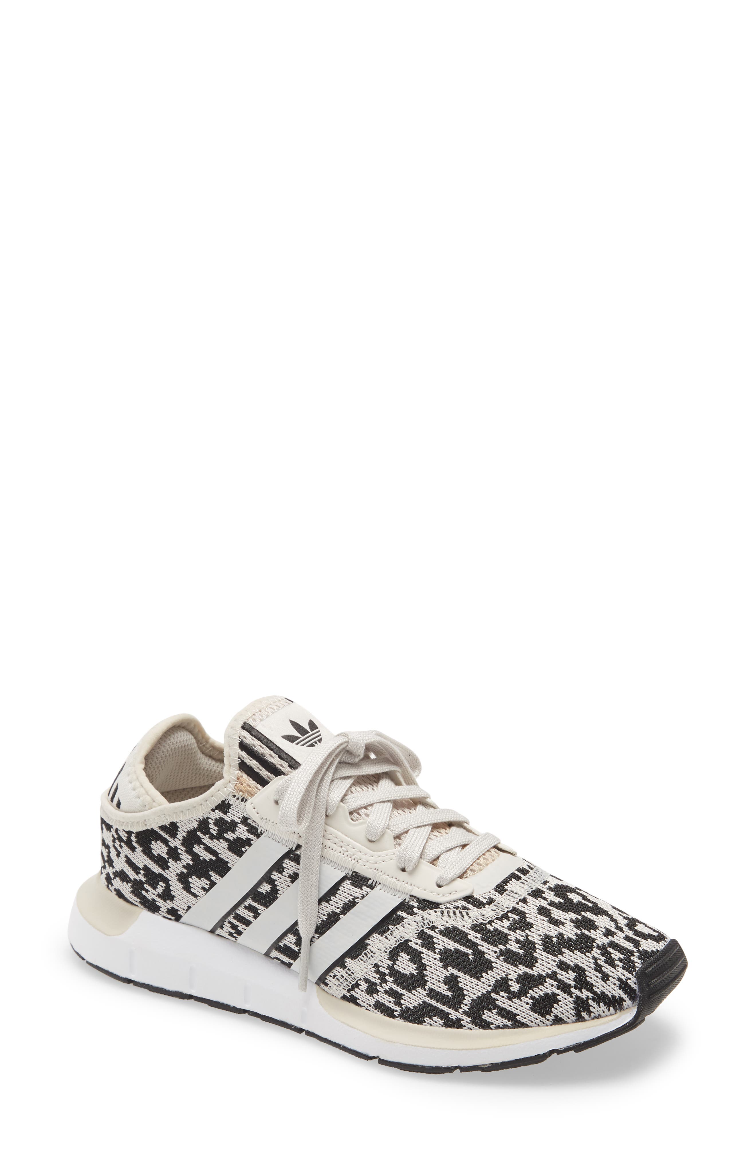 adidas swift run raw white black