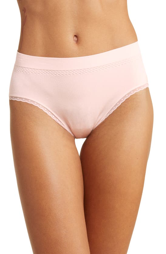 Wacoal B-smooth High Cut Panties In Crystal Pink