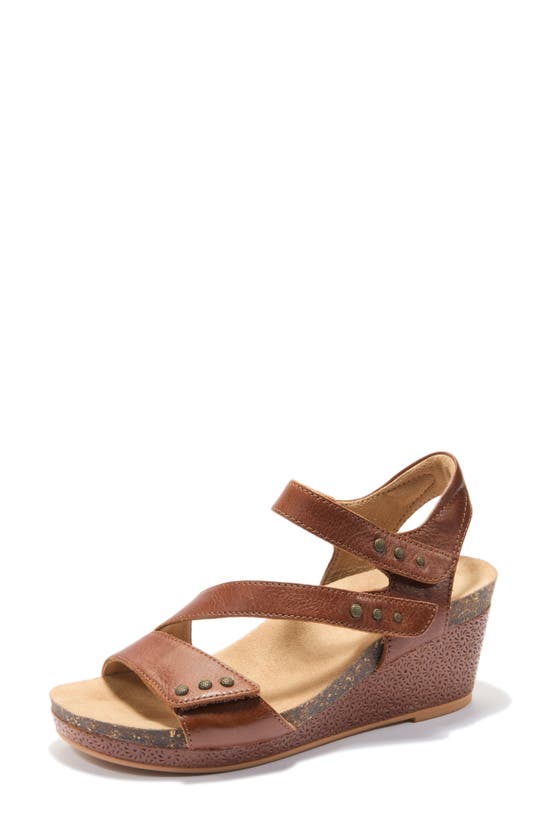 Halsa Footwear Gisella Wedge Sandal In Cognac