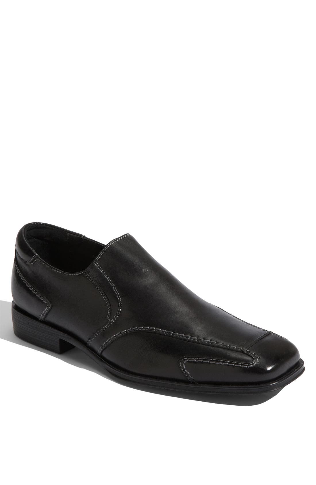 donald pliner slip on