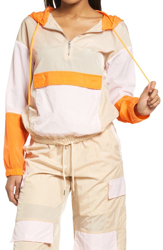 KENDALL + KYLIE HOODED PARACHUTE JACKET,SS21-504