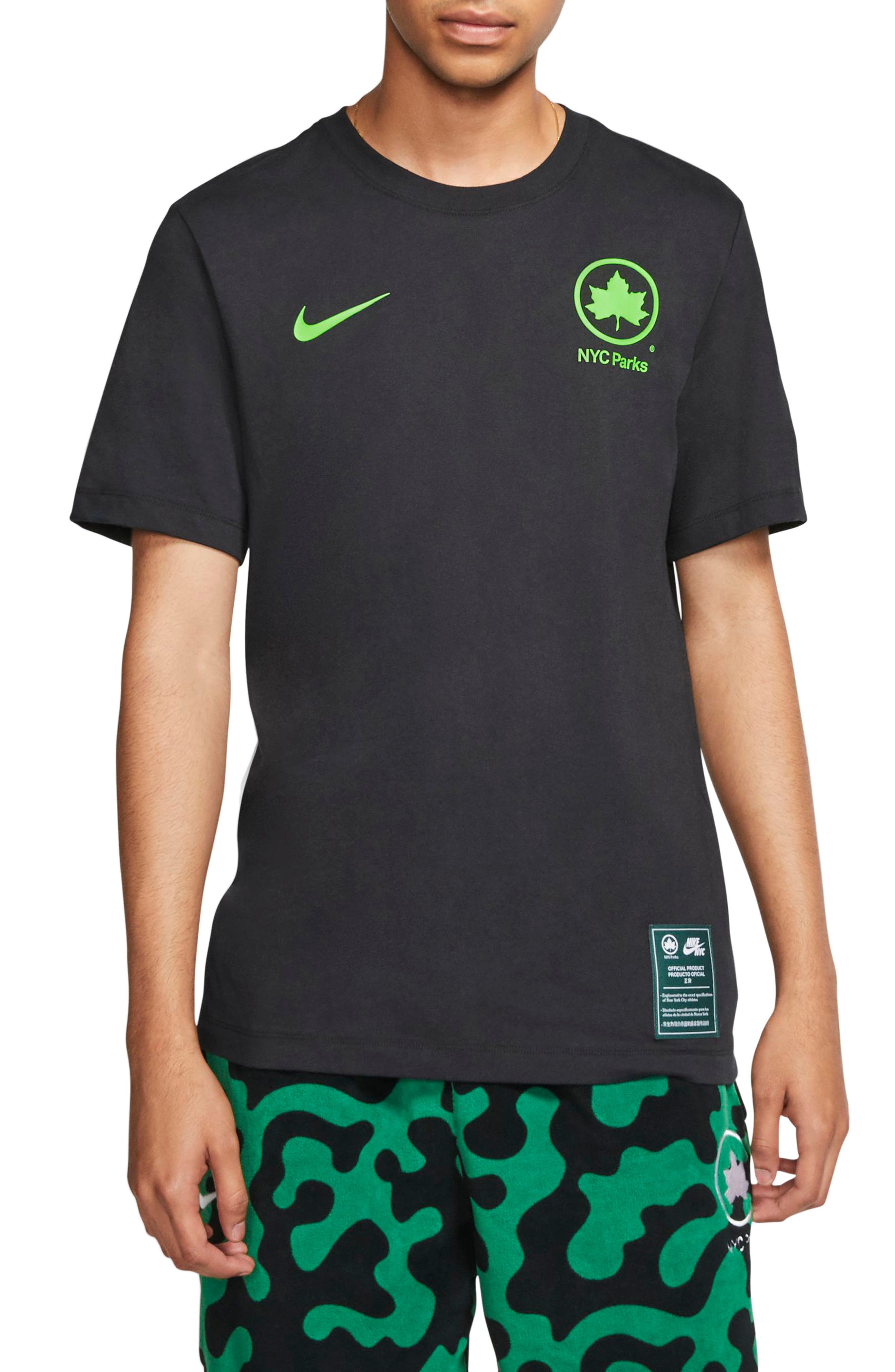 Nike Sportswear NYC Parks T-Shirt 