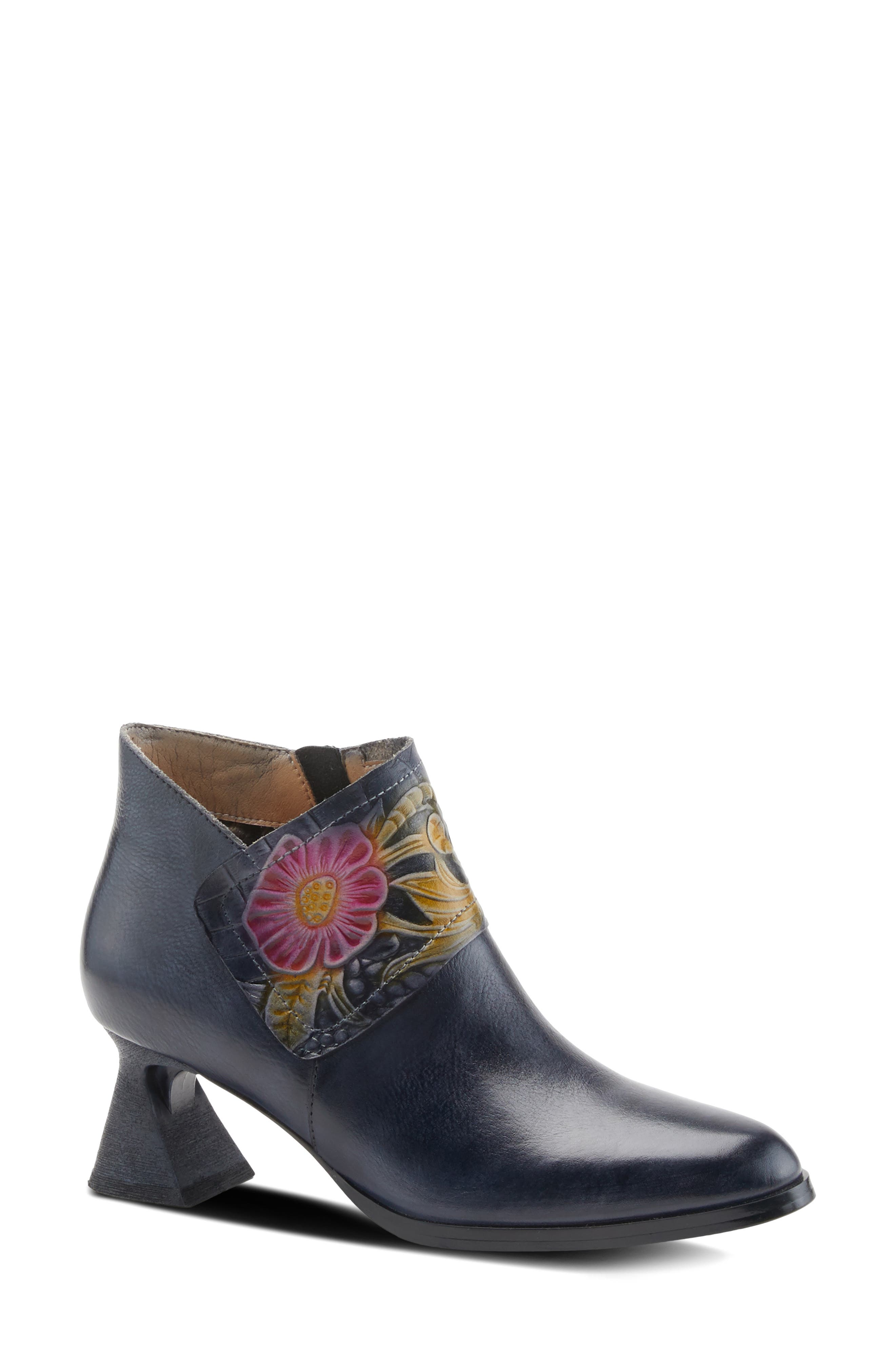lartiste ankle boots