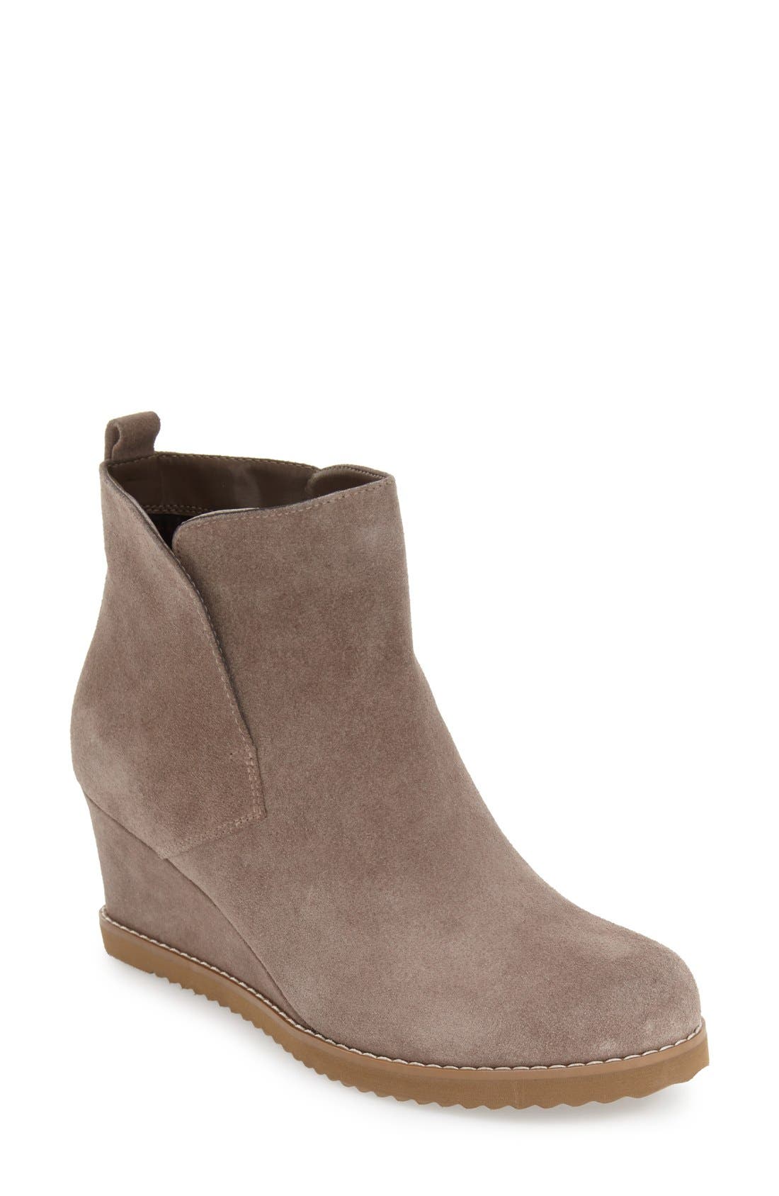 blondo irving waterproof wedge bootie