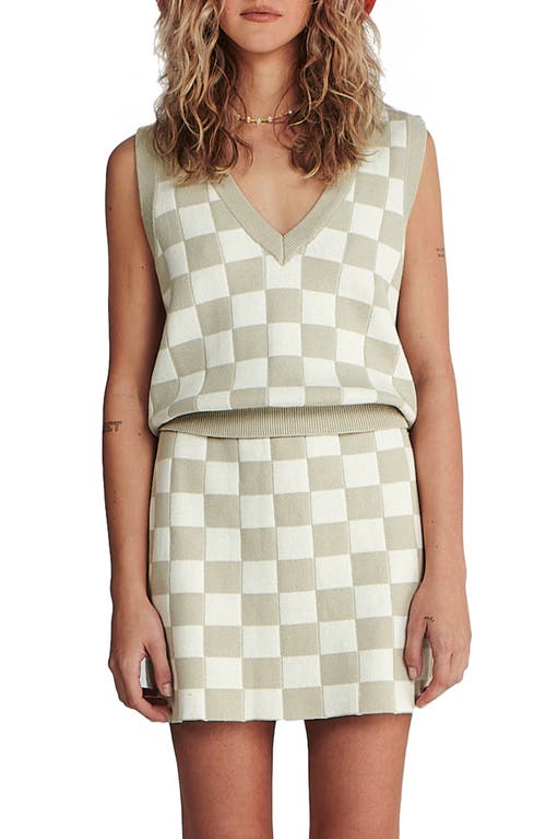 Charlie Holiday Avalon Pullover Vest in Grid