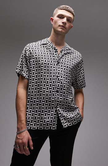 Topman Geometric Print Short Sleeve Satin Camp Shirt | Nordstrom