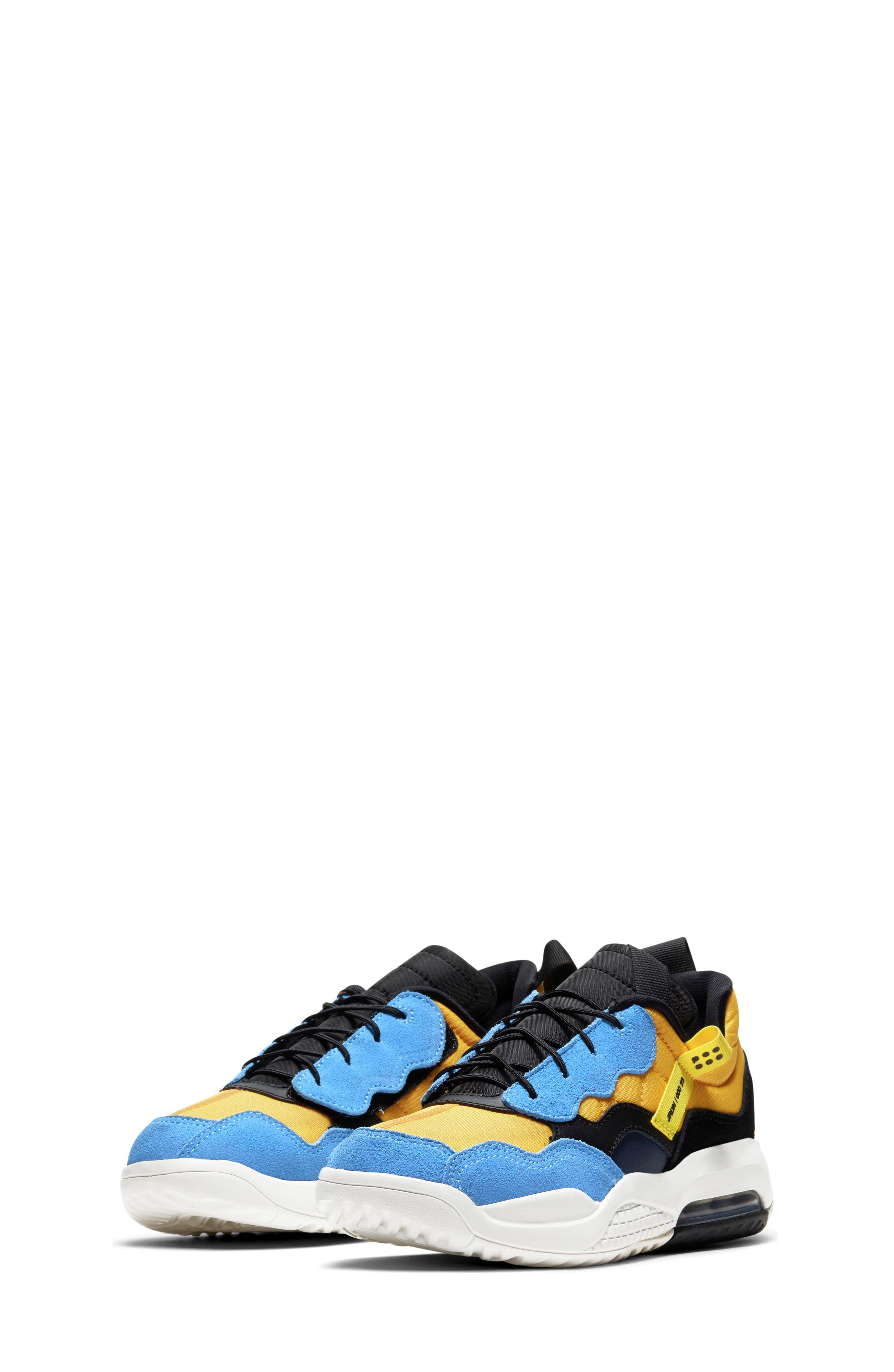 nikes blue and yellow