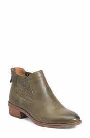 Comfortiva Chalina Bootie Nordstrom Comfortiva Chalina Bootie Nordstrom
