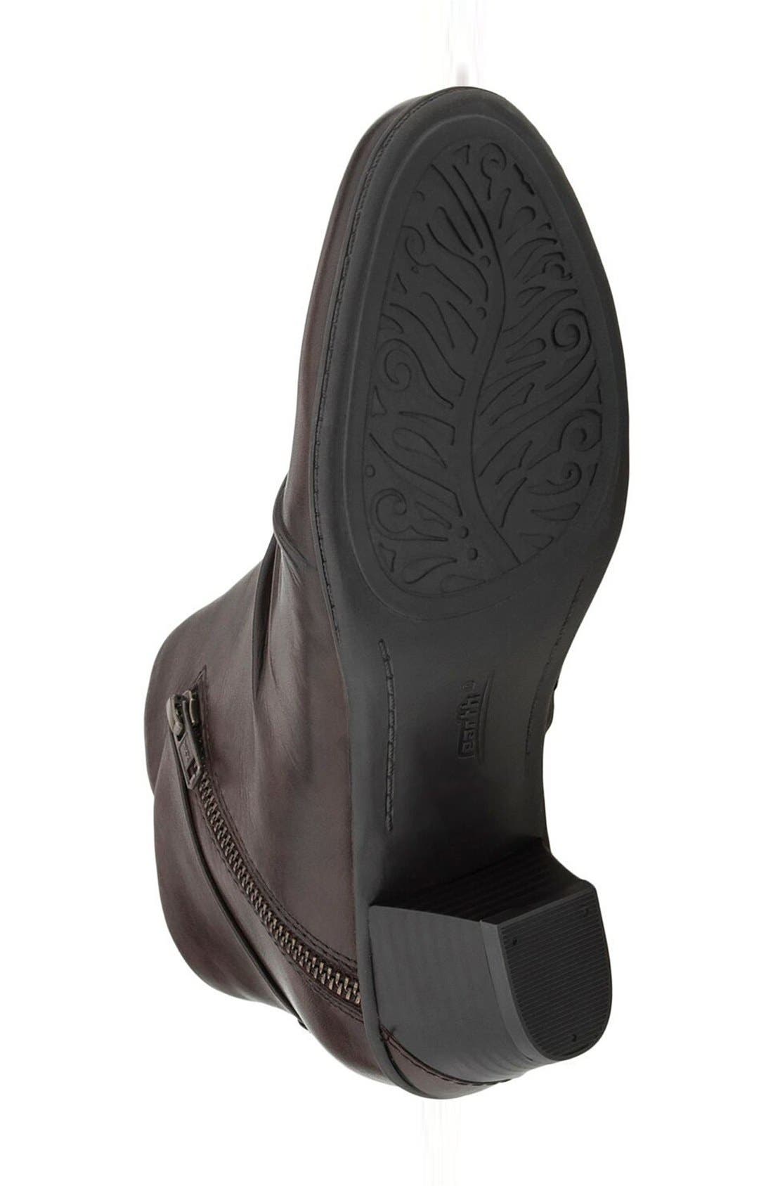 earth pegasus bootie