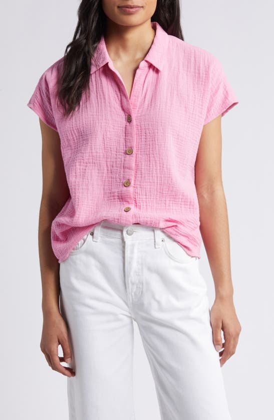 Shop Beachlunchlounge Amar Cotton Button-up Shirt In Wildrose