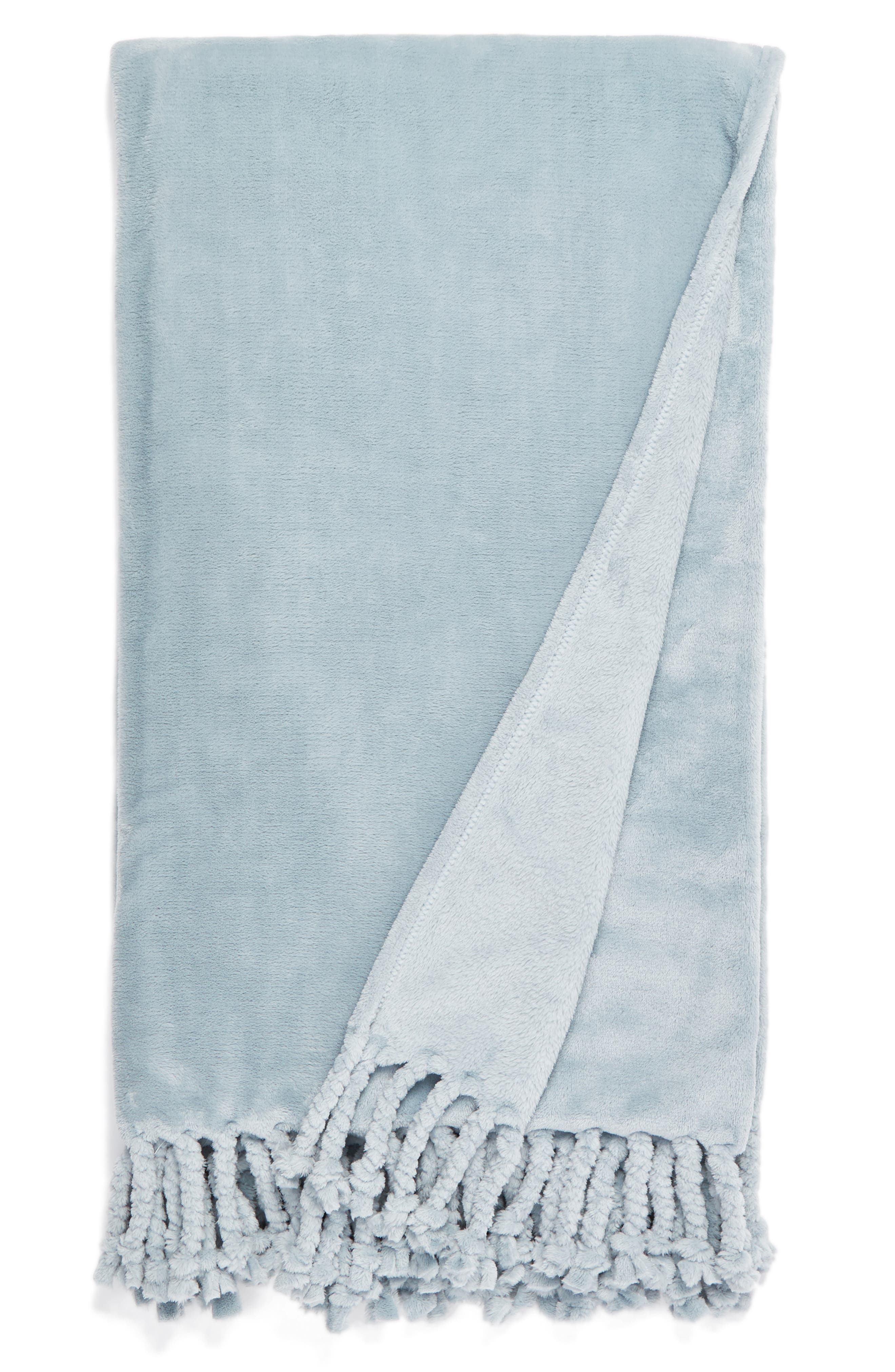 NORDSTROM AT HOME,
                            Kennebunk Bliss Plush Throw,
                            Main thumbnail 233, color,
                            409