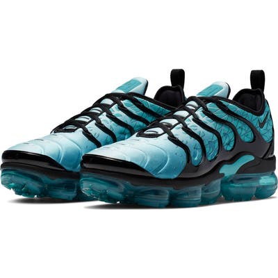 Nike Air Vapormax Plus Sneaker, Green