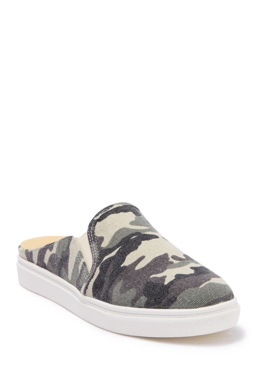 abound neely platform sneaker