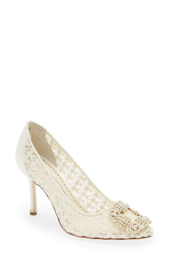 Manolo Blahnik Hangisi Lace Pointed Toe Pump In White | ModeSens