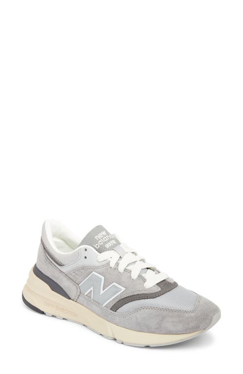 New Balance 997r Sneaker In Multi