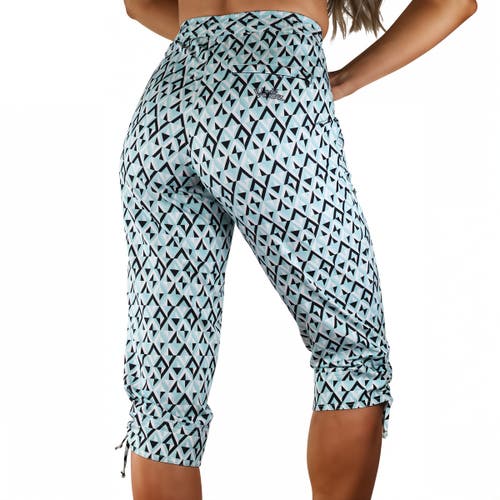 Uv Skinz Beach Capris In Black Jewels