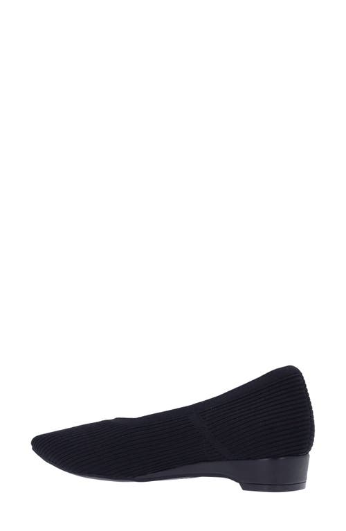L'amour Des Pieds Belen Pump In Black