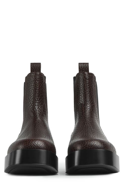 Bottega Veneta Round Head Chelsea Ankle Boots In Fondant