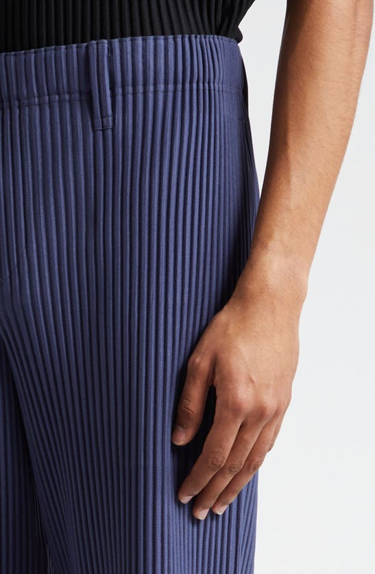 Shop Issey Miyake Tailored Pleats 2 Crop Pants In Blue Charcoal