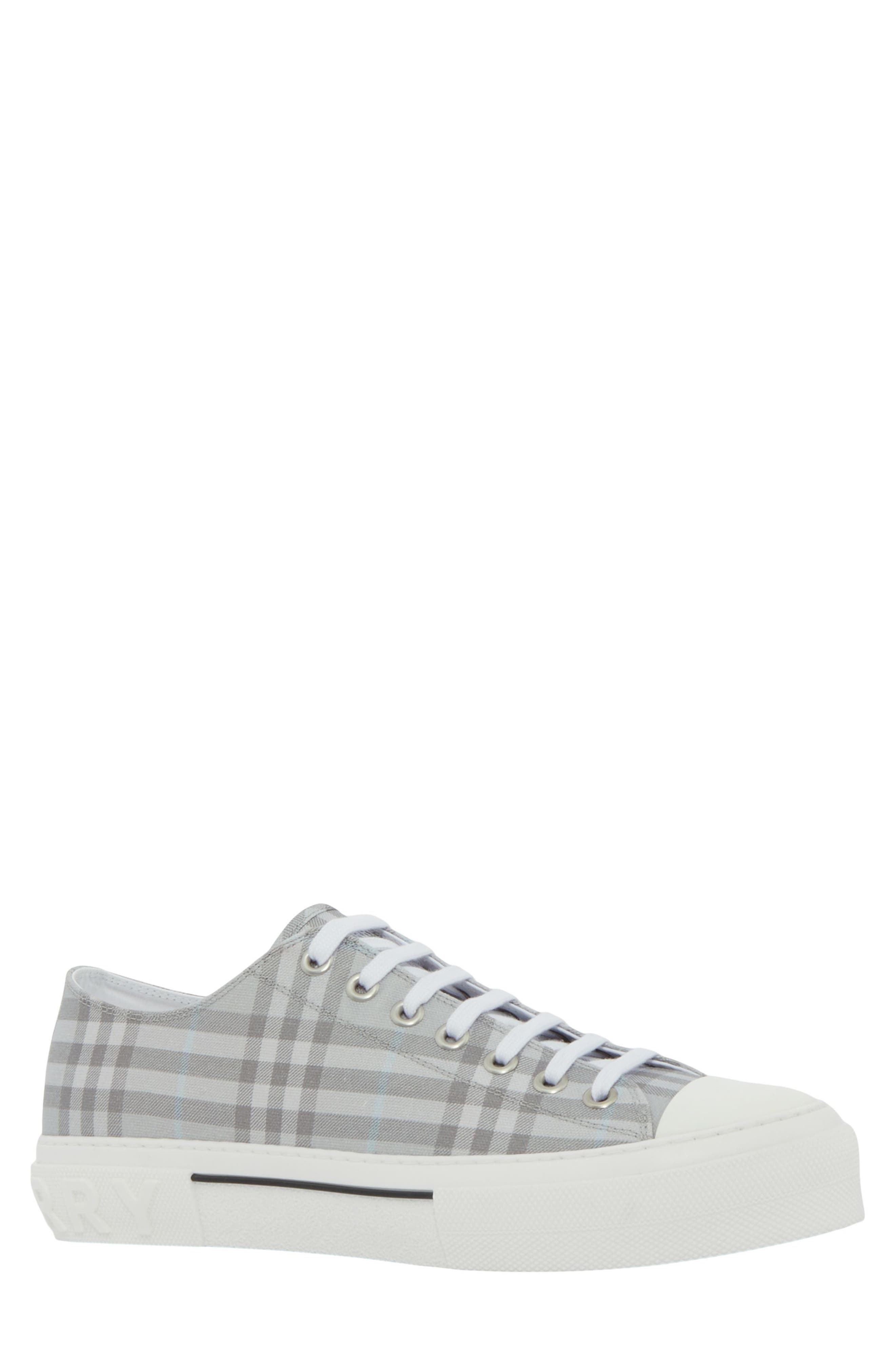 burberry shoes grey