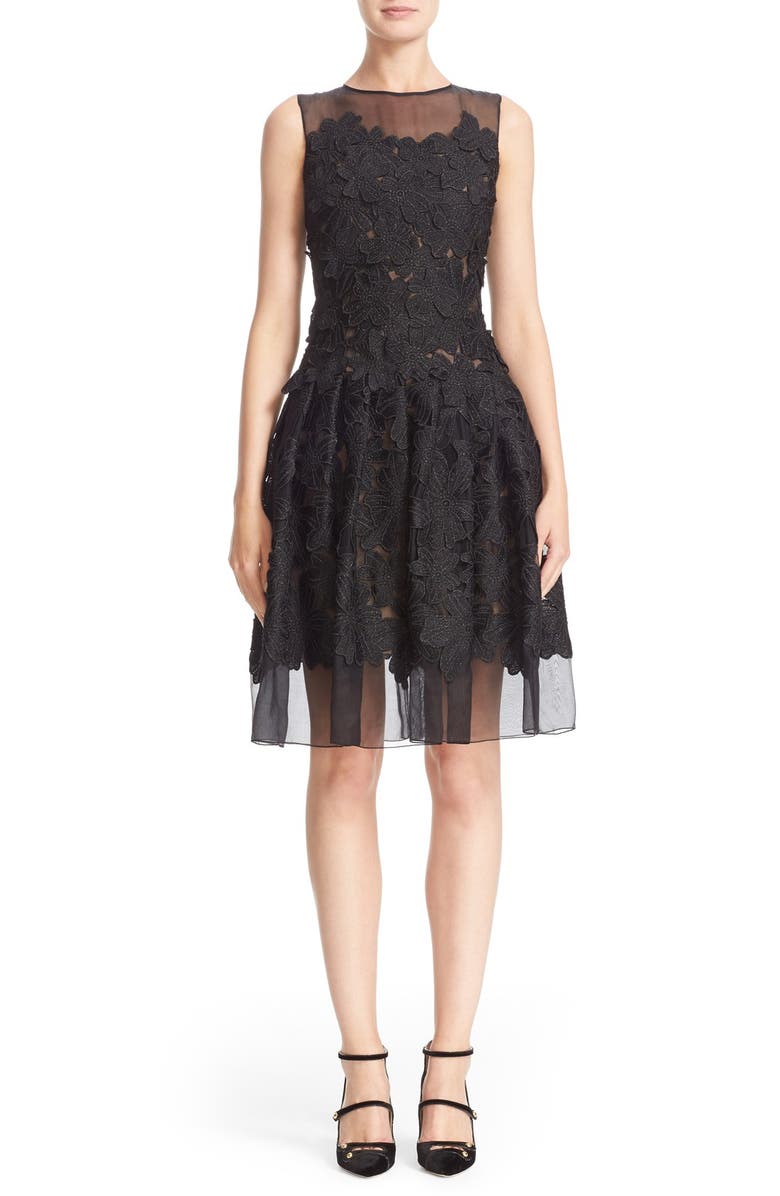 Carmen Marc Valvo Couture Floral Appliqué Sleeveless Organza Dress ...