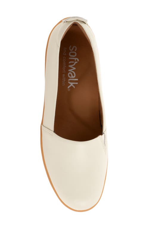 Softwalk ® Deva Flat In Off White