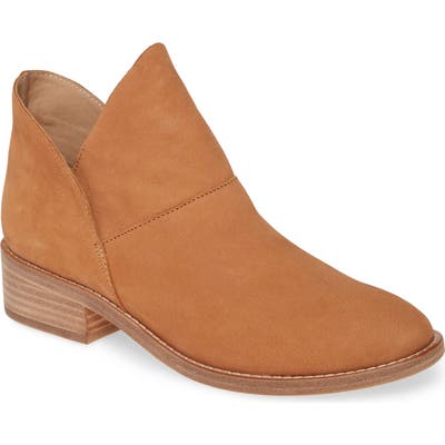 Eileen Fisher