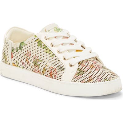 Vince Camuto Joellan Sneaker
