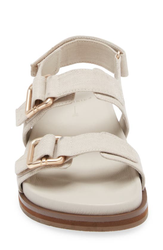 Frankie4 Thompson Sandal In Linen